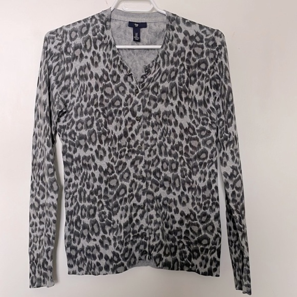Gap Cardigan - Size Small